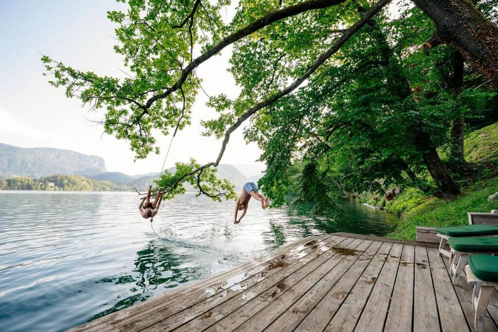 Private Beach House On Lake Bled Bagian luar foto