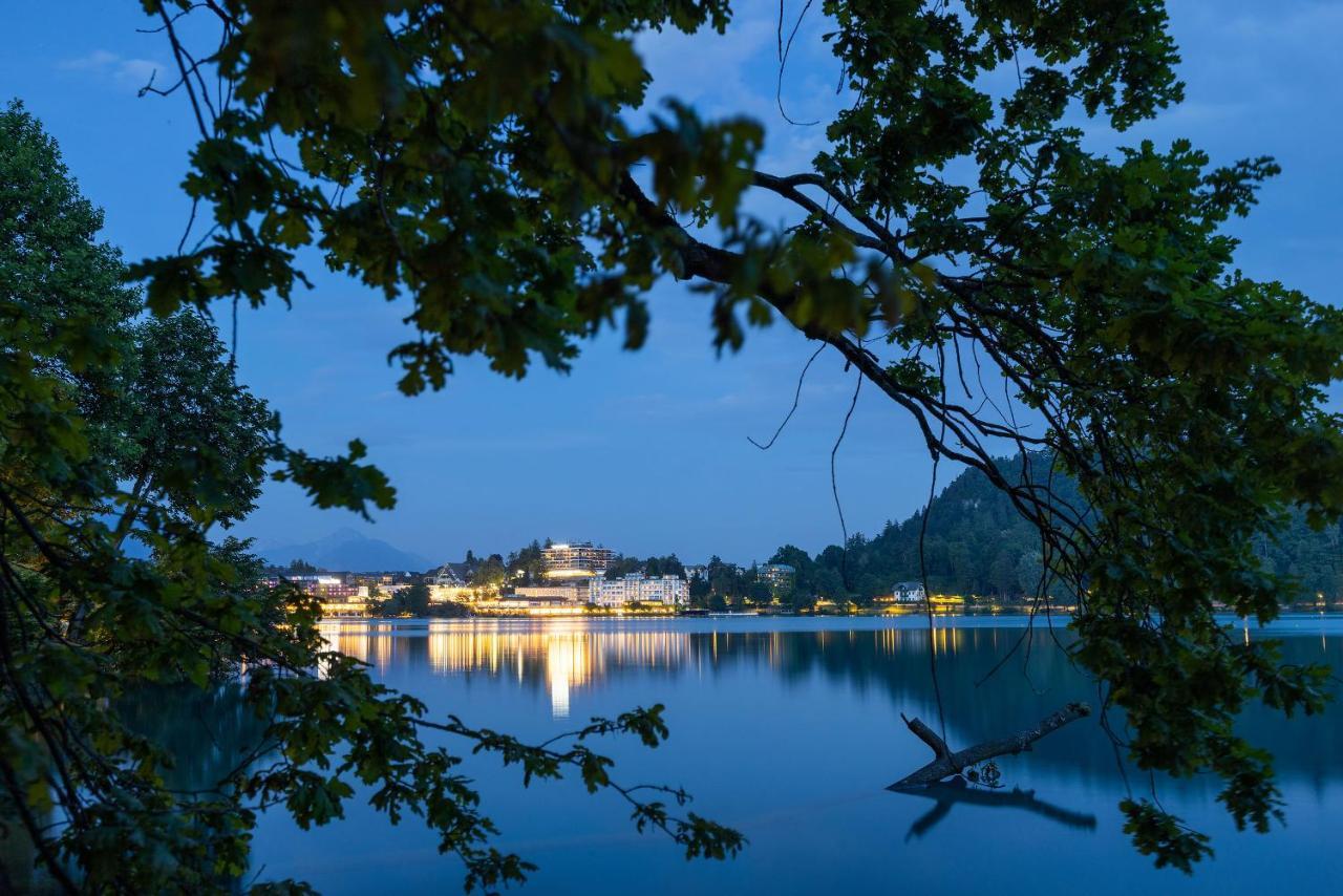 Private Beach House On Lake Bled Bagian luar foto